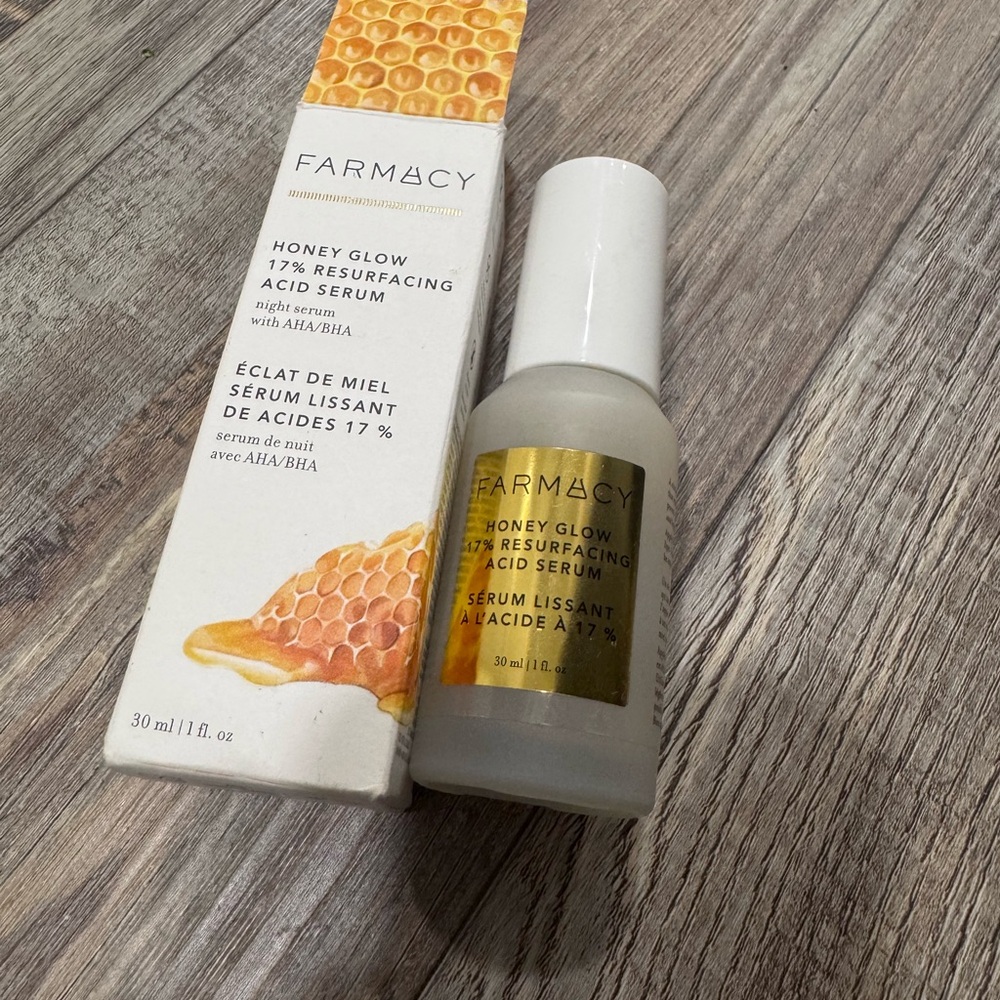 Farmacy Honey Glow Resurfacing Serum - Cream and Gold